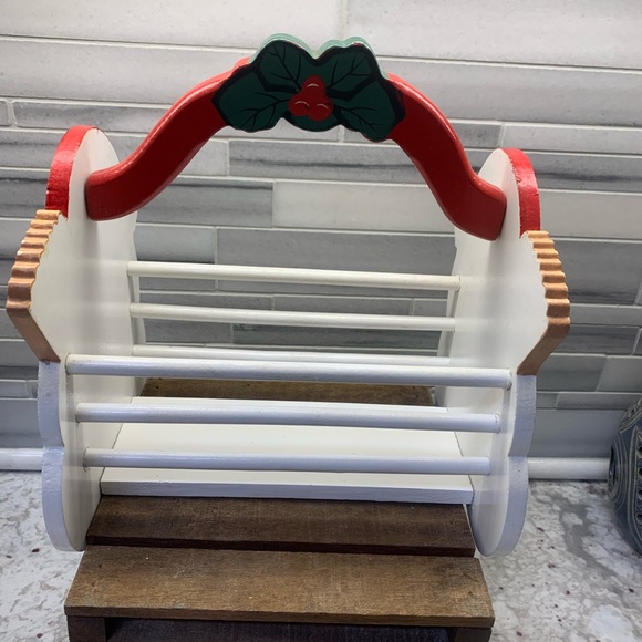 Christmas Snowman Wooden Basket with Handle - Picture 2 of 6